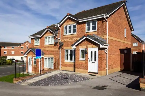 Learn about party wall notice Amersham do you need one?